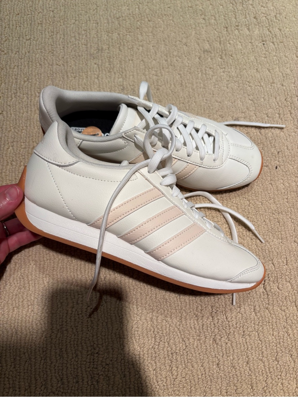 Adidas Sneakers